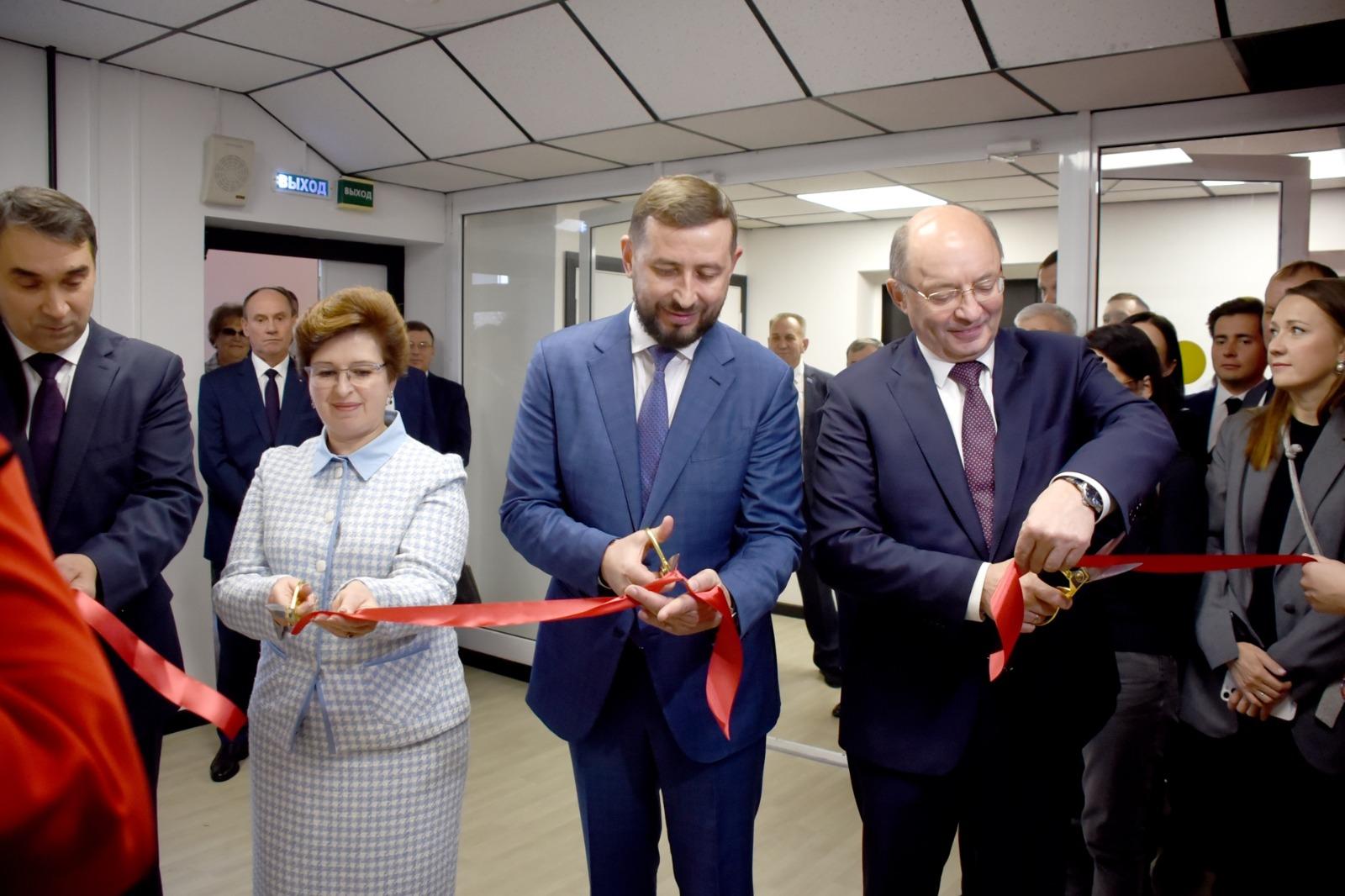 Фото Инжиниринговый центр «Транспортное машиностроение» открыли в Новосибирске 2 - Сиб.ФМ Фото Инжиниринговый центр «Транспортное машиностроение» открыли в Новосибирске 2